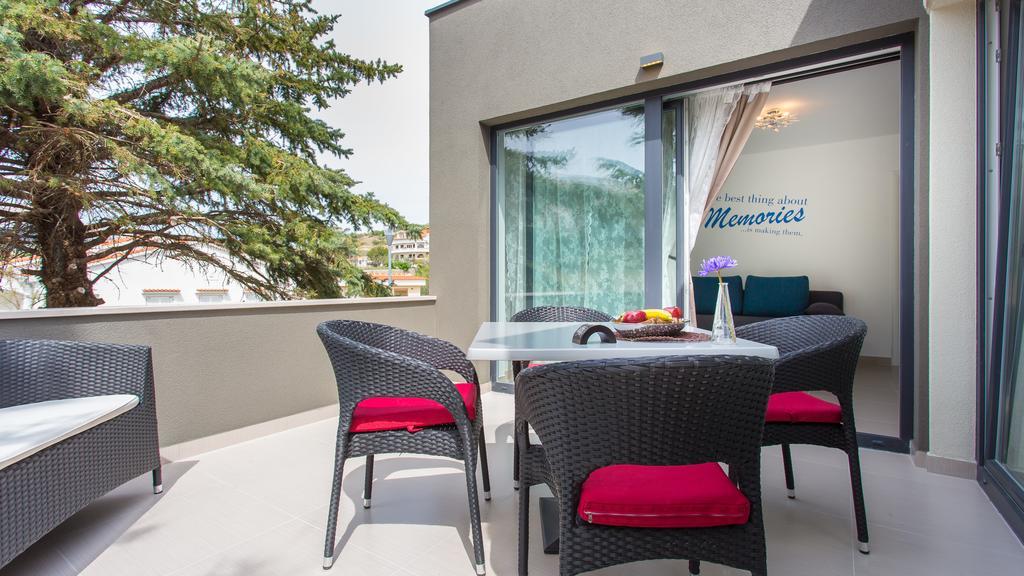 Apartments Memories Baska  Exterior photo